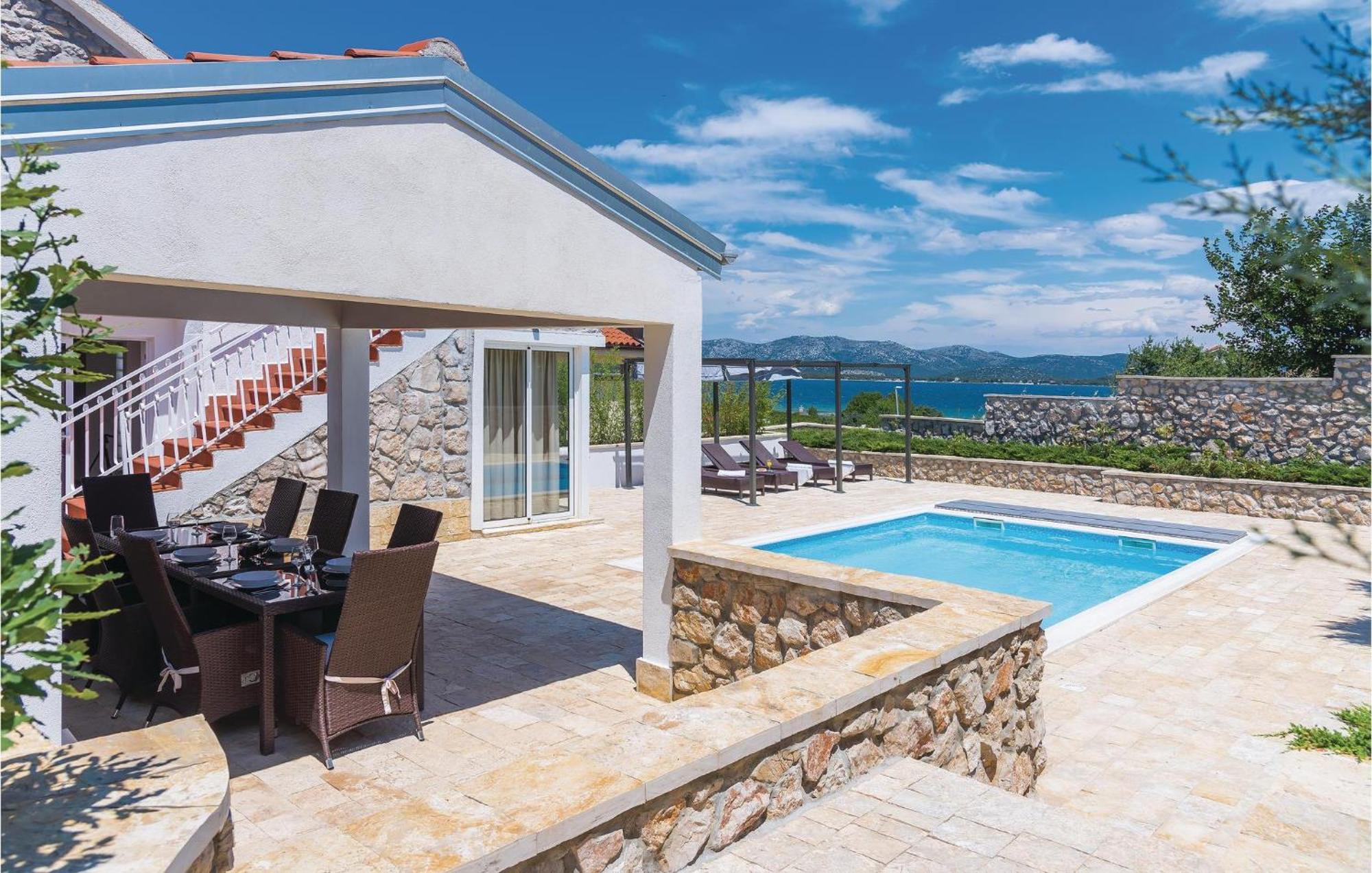Stunning Home In Betina With Kitchen Luaran gambar